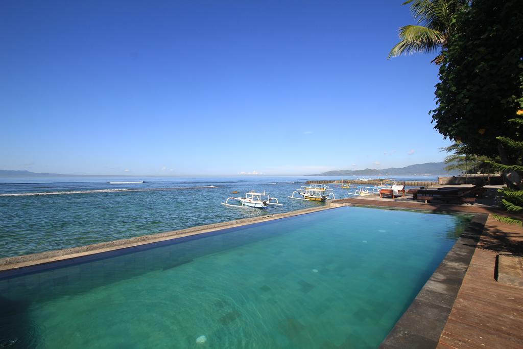D'tunjung & Holiday park 4*