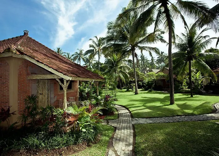 D\'Tunjung Resort & Spa